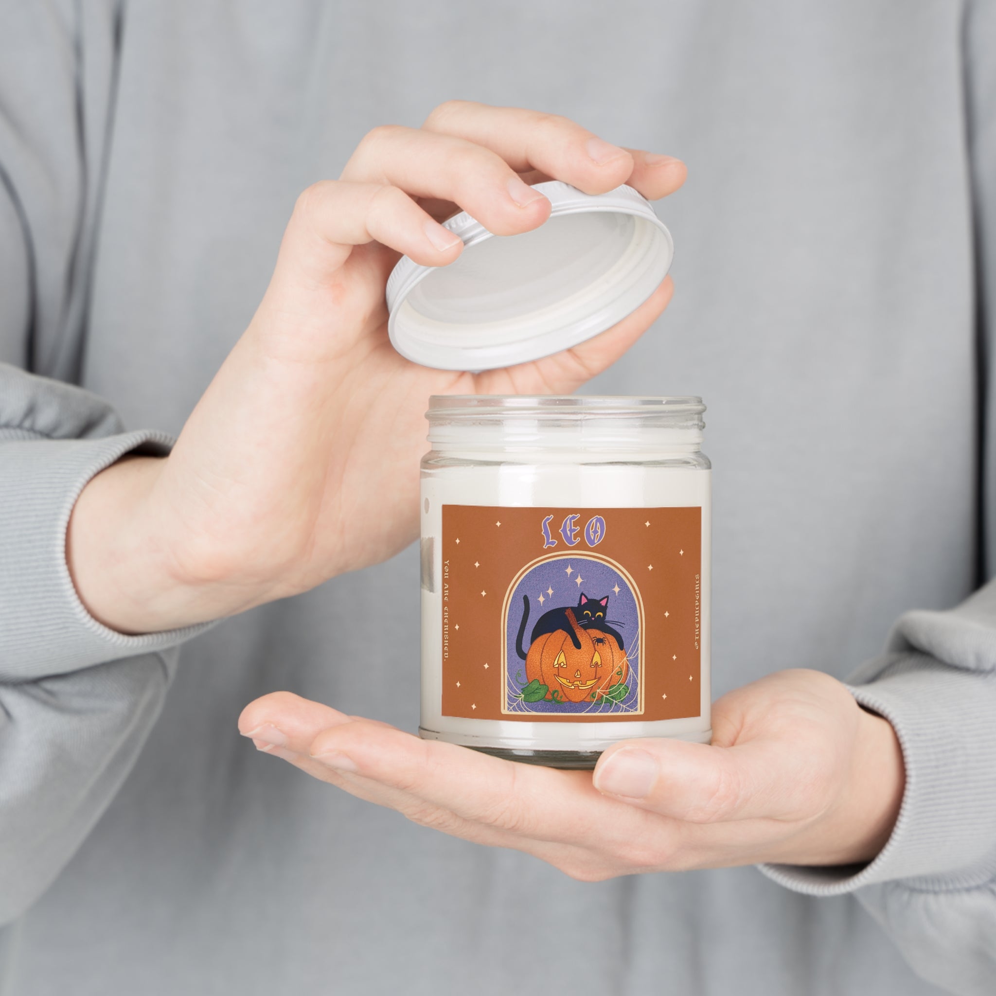 Leo Spooky Cat Astrology Candle